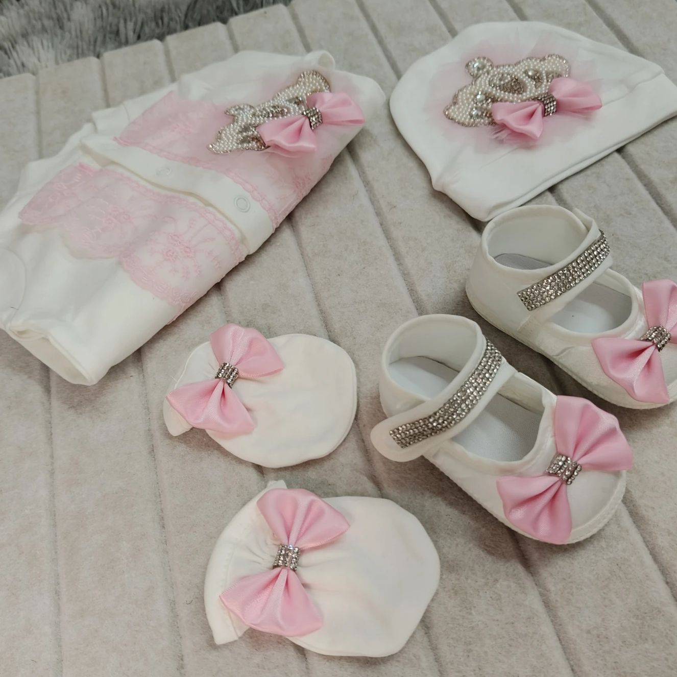 Welcome Home Baby Romper Mitte - Baby Nursery Outfits ulasan dan harga