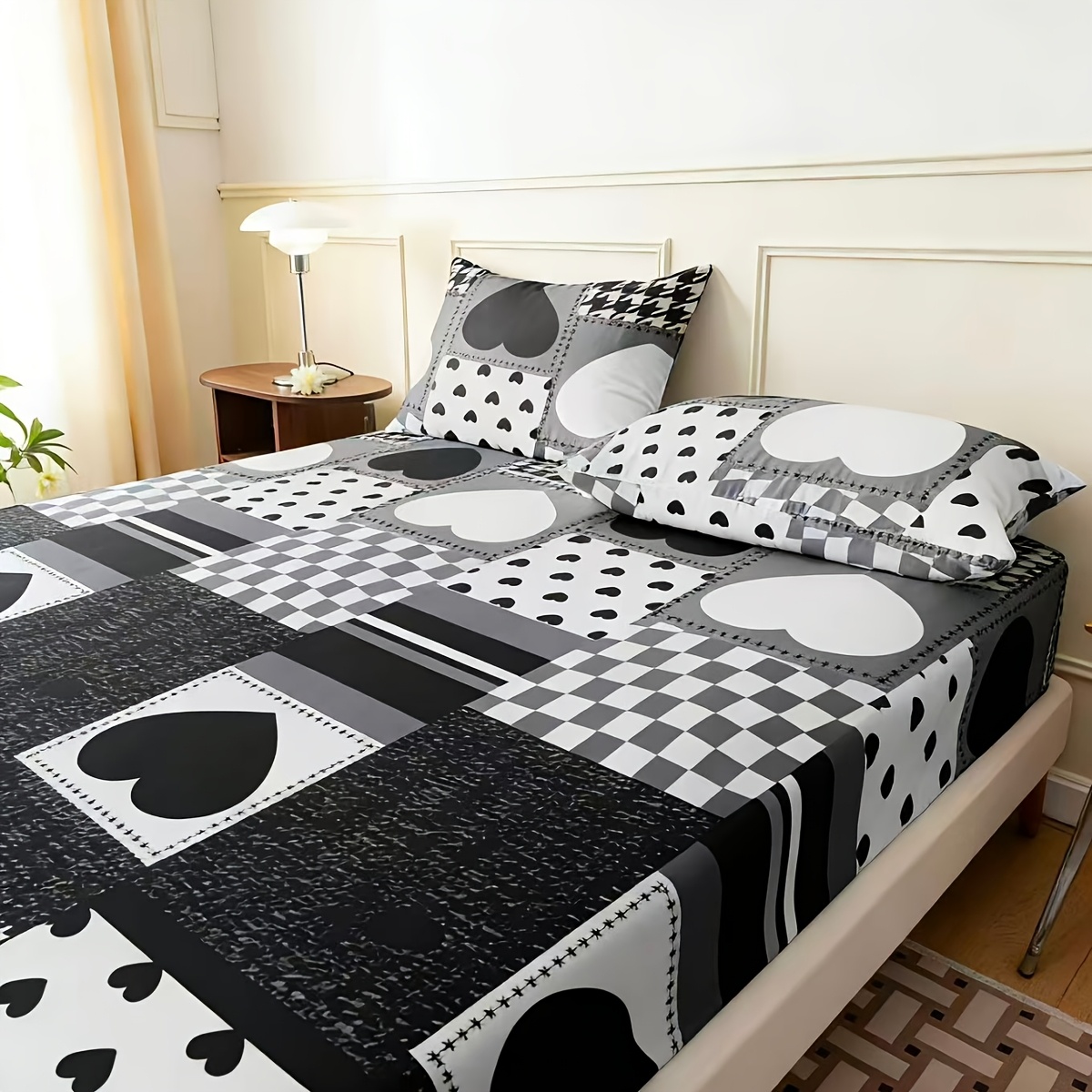 Trendy Black and White Heart-S - Baby Nursery Themes ulasan dan harga
